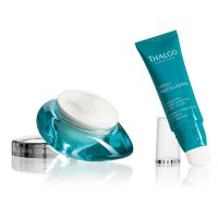Das Plus an Aufpolstern  Bestehend aus:  Faltenkorrigierende Creme – reichhaltig, 50 ml Vitalisierende Peeling-Maske, 50 ml